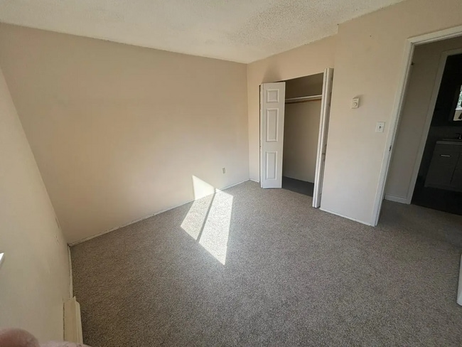 Building Photo - 9131 Capella Dr