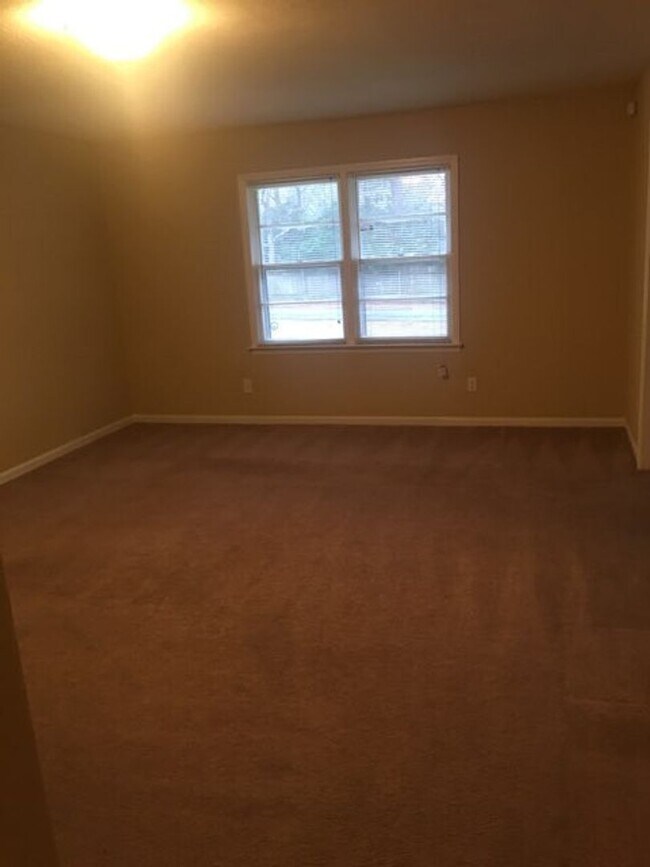 Foto del edificio - FAIRVIEW DRIVE 4334-4404