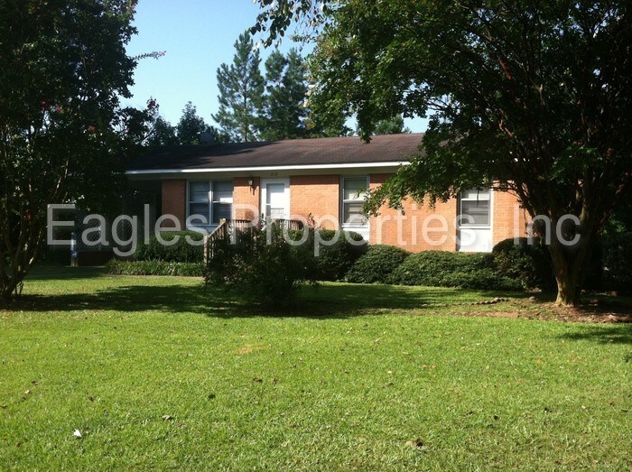 Primary Photo - 212 Fox Dr