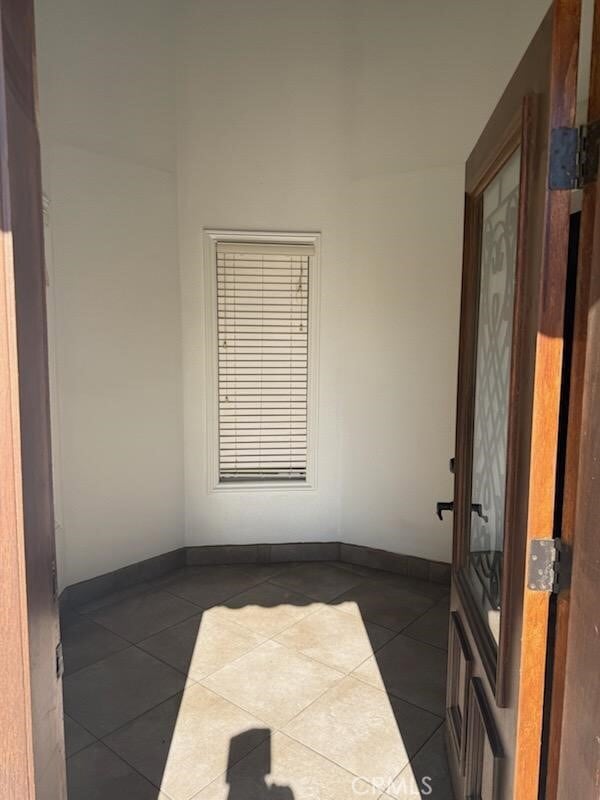 Building Photo - 18764 Consul Ave