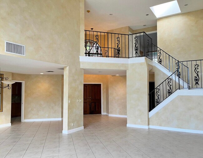 Foto del edificio - 22641 Caravelle Cir