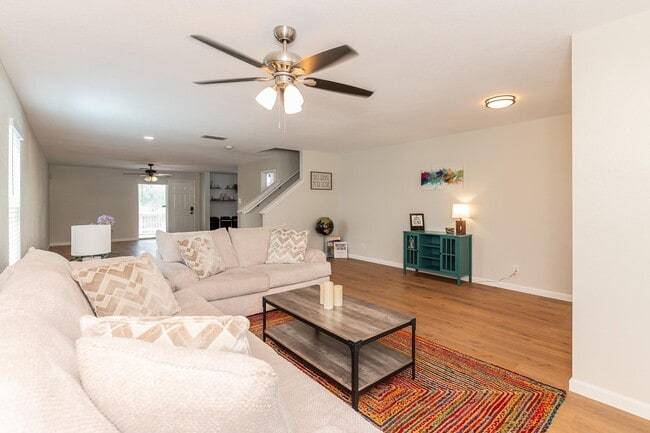 Building Photo - 13111 Southton Run