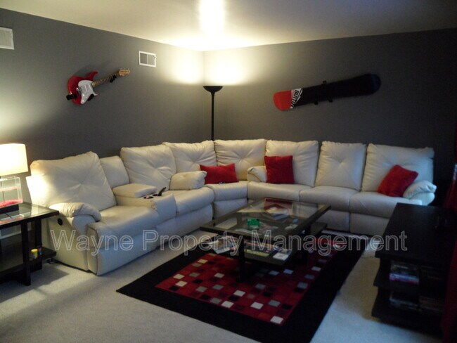 Foto del edificio - 112 Virginia Ave