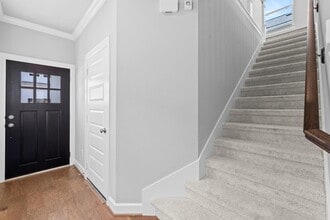 Building Photo - 1912 Huntly Chase Dr