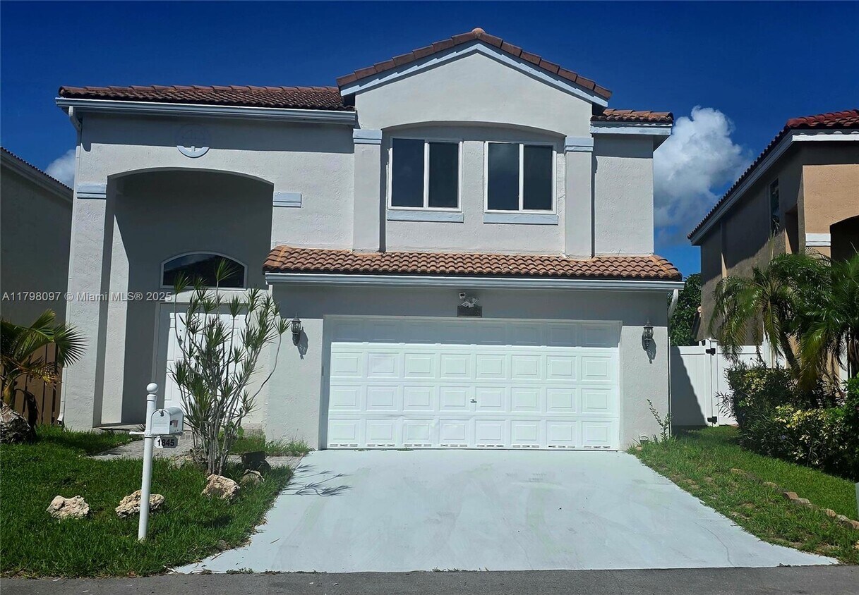 Foto principal - 1845 Vista Way