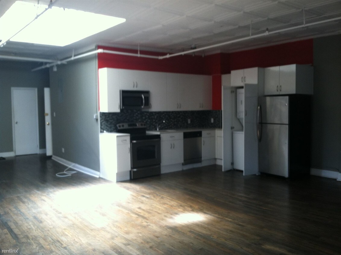 Building Photo - 106 Ridge St