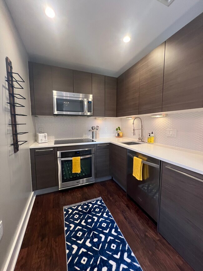 Cocina - 3606 Rock Creek Church Rd NW