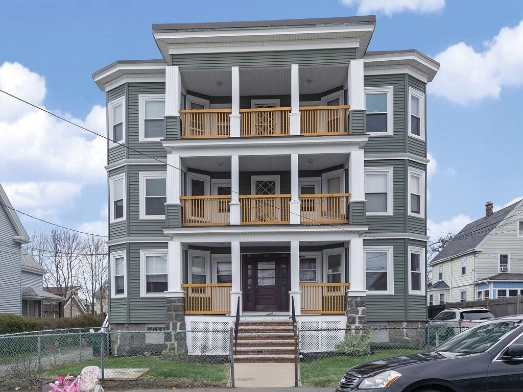 Primary Photo - 29 Appleton St