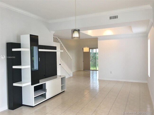Building Photo - 9030 W Flagler St