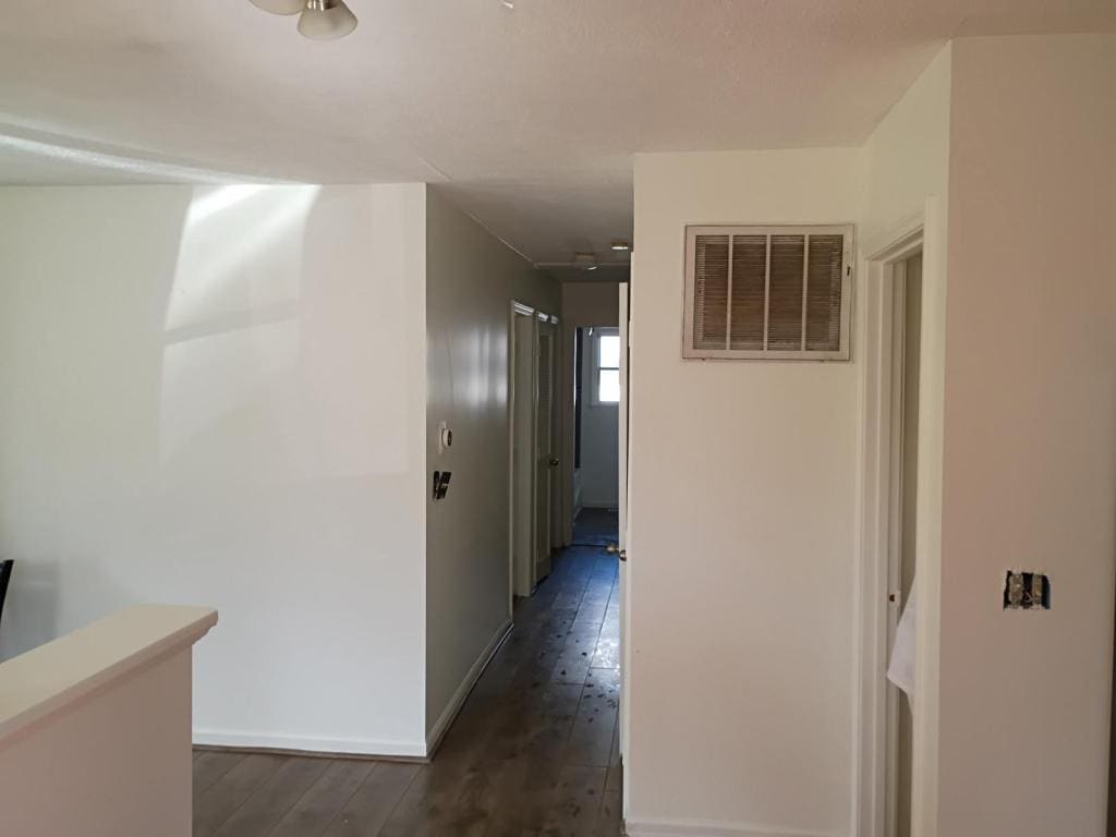 Building Photo - 1442 Dixon Dr