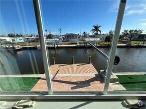 Building Photo - 5109 Flamingo Dr