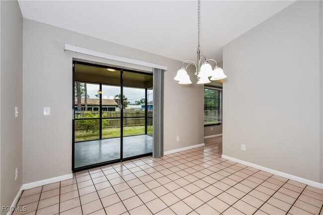 Foto del edificio - 9076 Pineapple Rd