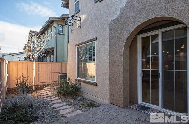 Building Photo - 1828 Wind Ranch Rd