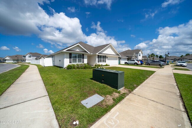 Foto del edificio - 138 Ryder Ln