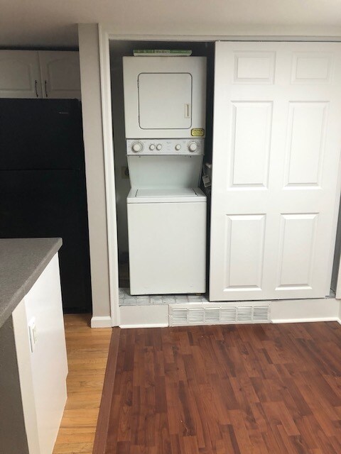 Laundry - 8701 Huron St