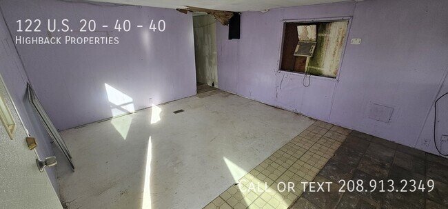 Foto del edificio - 122 US-20