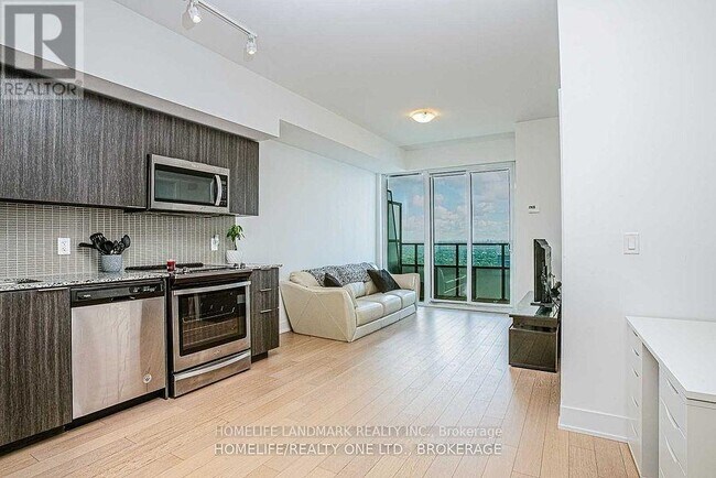 Building Photo - 30 Shore Breeze Dr