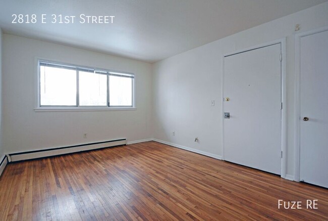 Building Photo - 2818 E 31st St