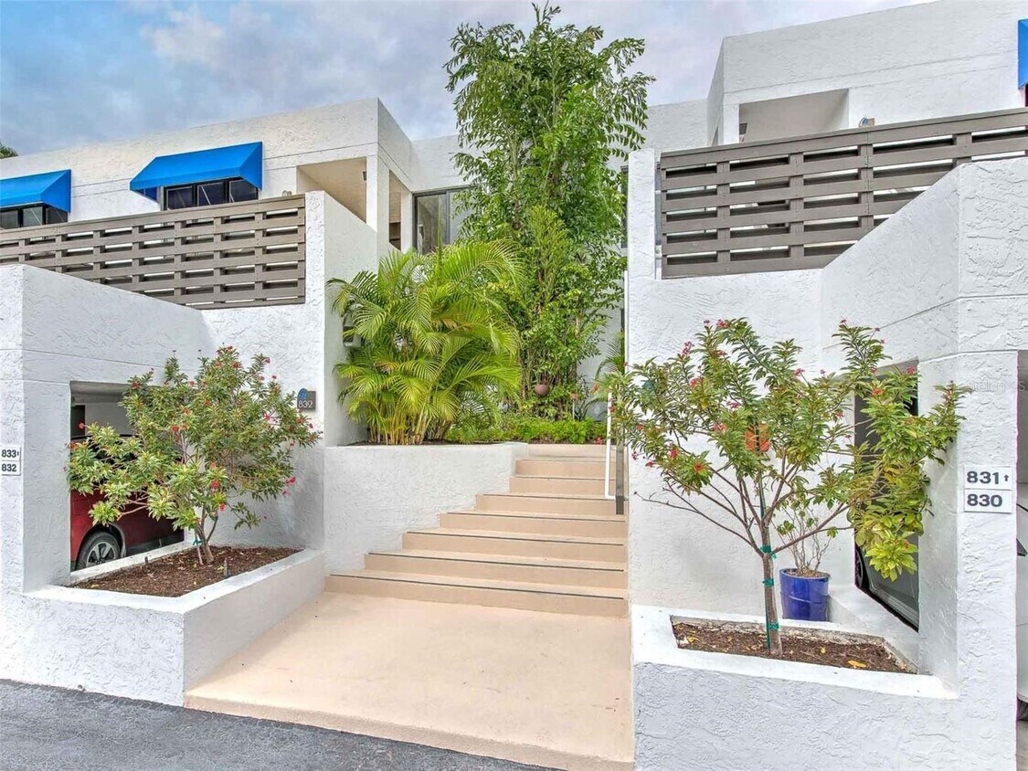 833 Bayport Way House Rental in Longboat Key, FL