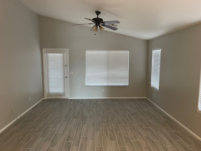 Building Photo - 12450 W San Juan Ave