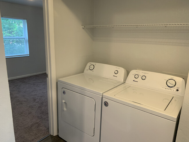 Washer and Dryer - Southsider Apartments