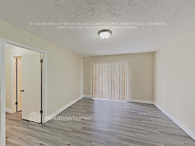 Building Photo - 4582 Carthage Cir N