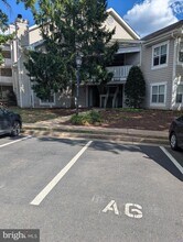 Building Photo - 6011 Rosebud Ln