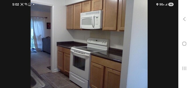 Building Photo - 2721 Brookfield Dr