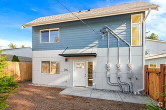 Building Photo - 1741 N 130th St