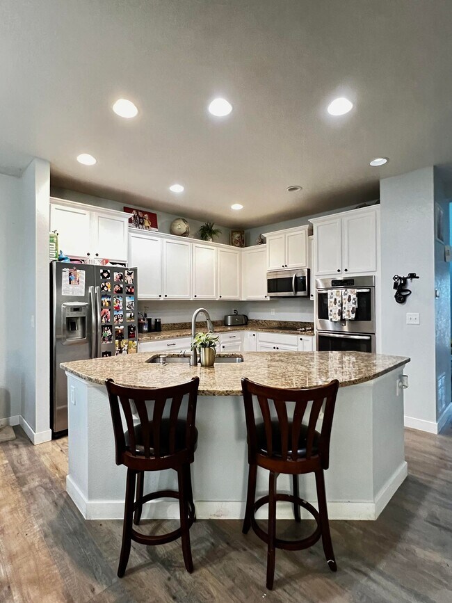 25526 E 4th Plz, Aurora, CO 80018 House Rental in Aurora, CO