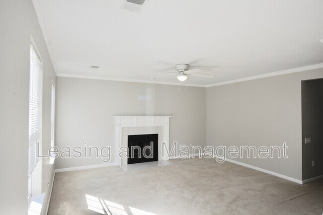 Building Photo - 3387 Queensgate Way