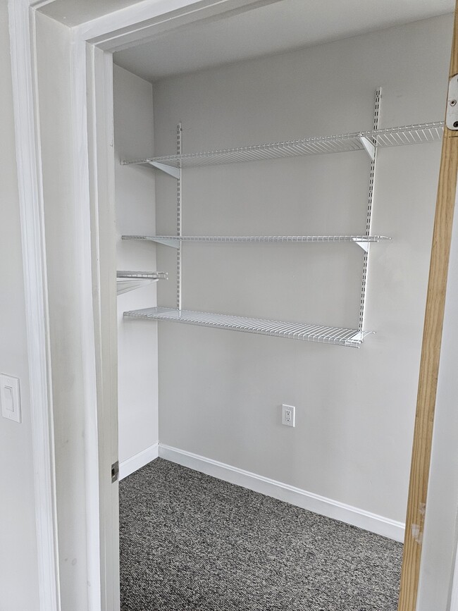 Bedroom 1 Walk-in closet - 633 2nd St