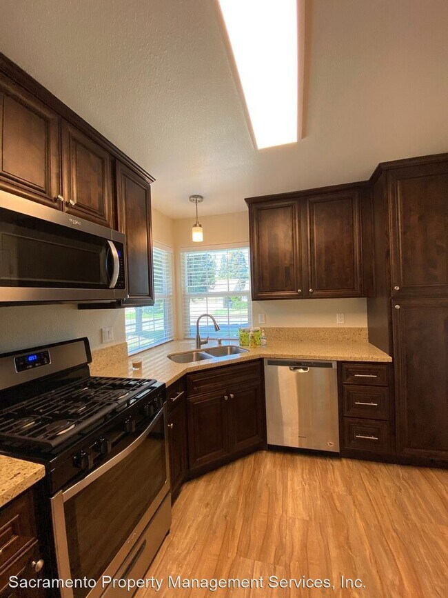 Foto del edificio - 3 br, 2 bath House - 312 Sumatra Drive