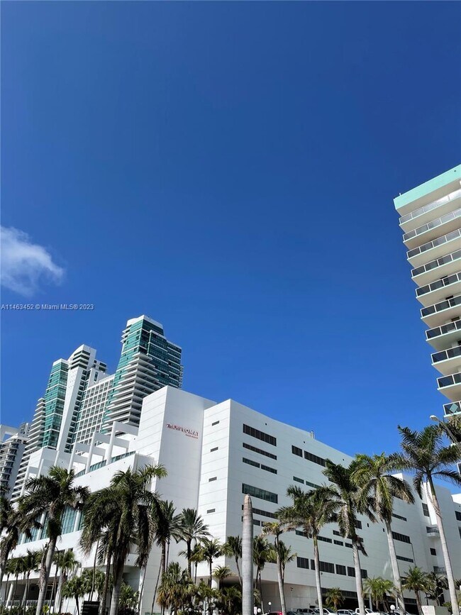 Foto del edificio - 3725 S Ocean Dr