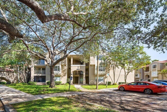 Building Photo - 1825 Palm Cove Blvd