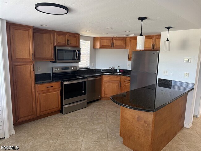 Foto del edificio - 5031 SW 16th Pl