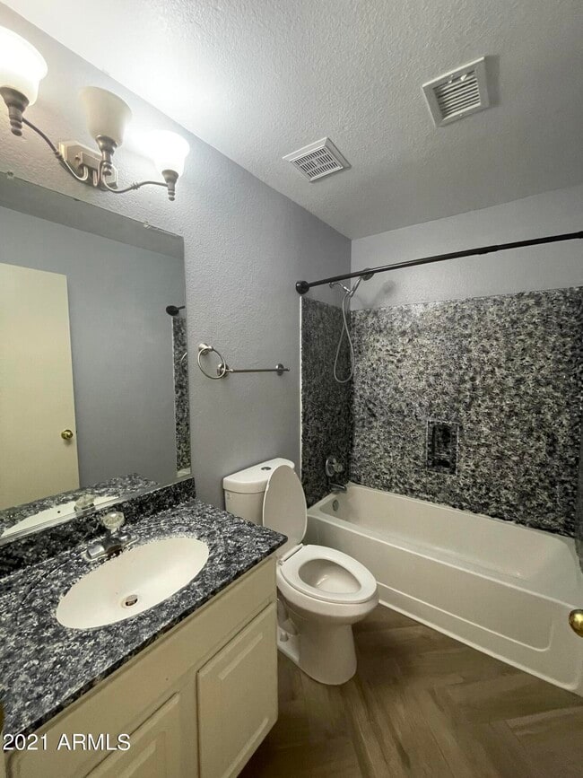 Building Photo - 2288 E Arabian Dr