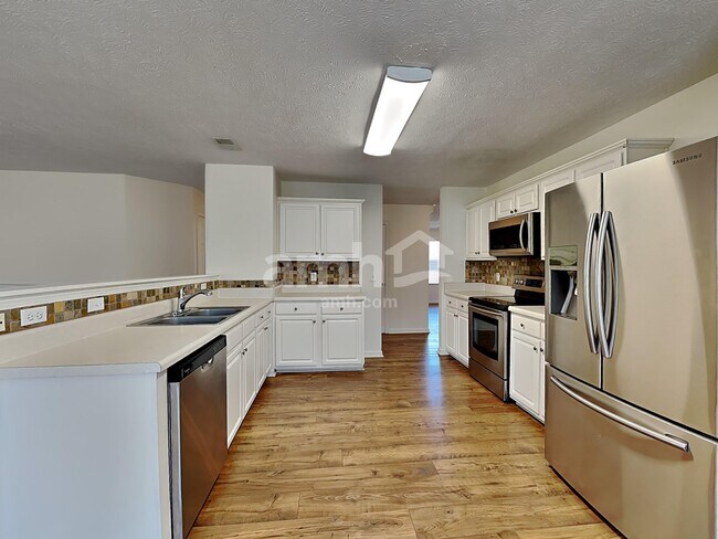 Foto del edificio - 2840 Meadow Gln