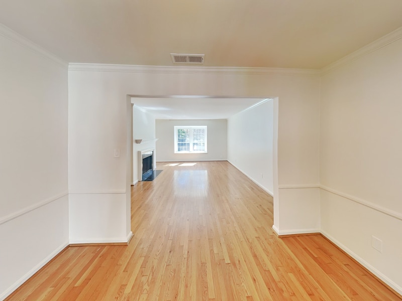 Foto principal - 115 Woodmere Square NW