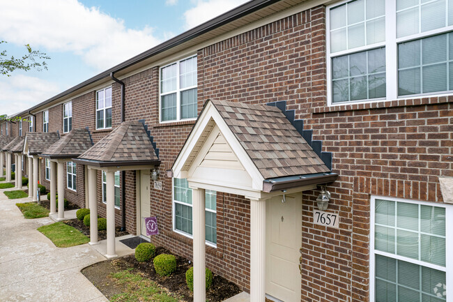 Building Photo - Ashton Park Townhomes