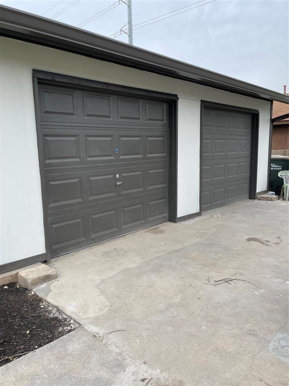 Building Photo - 1700 Garden Villa Dr