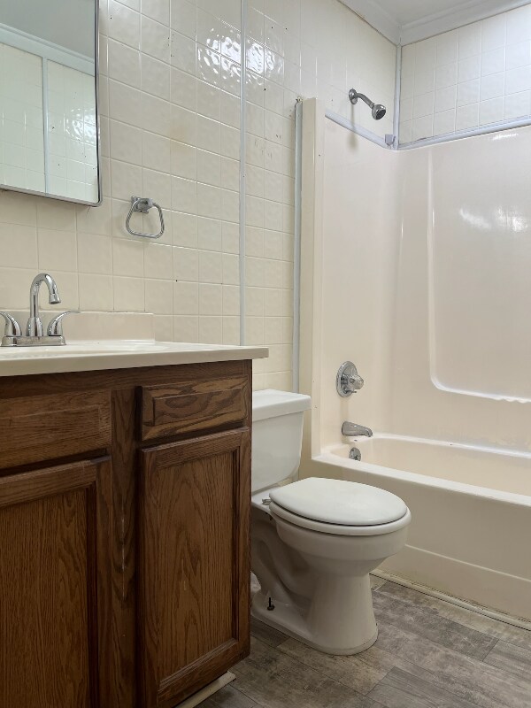 Foto del edificio - 143 Hendricks Blvd