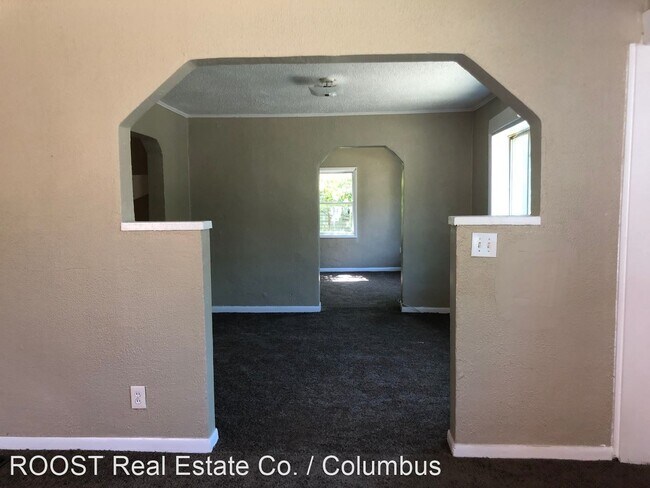 Building Photo - 3 br, 1 bath House - 528 Bassett Avenue