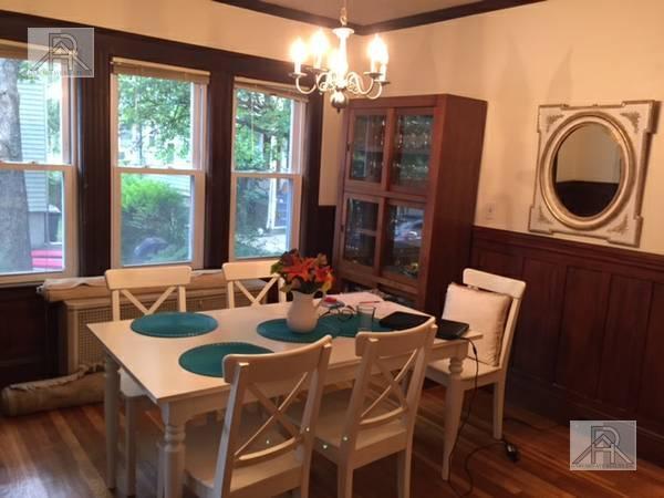 Foto del edificio - 3 bedroom in Brookline MA 02446