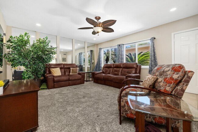 Foto del edificio - 5371 Swarthmore St