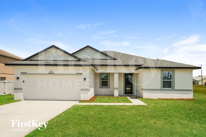 Foto principal - 301 Cimarron Ct