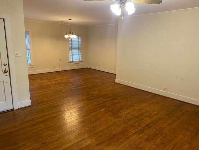 Foto del edificio - 600 Minden St