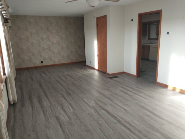 Foto del edificio - 155 N Kill Rd