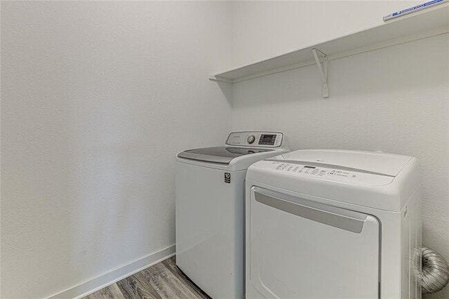 Building Photo - 301 Tequilana Pass