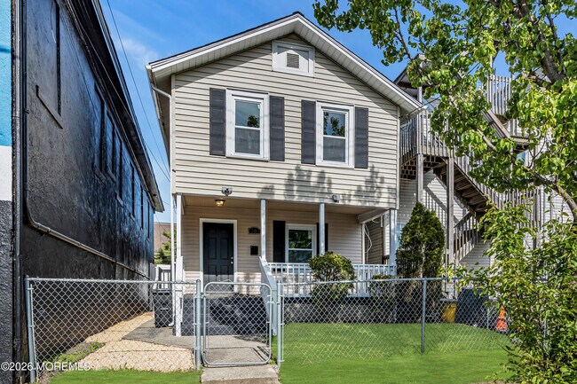 Foto del edificio - 303 Comstock St